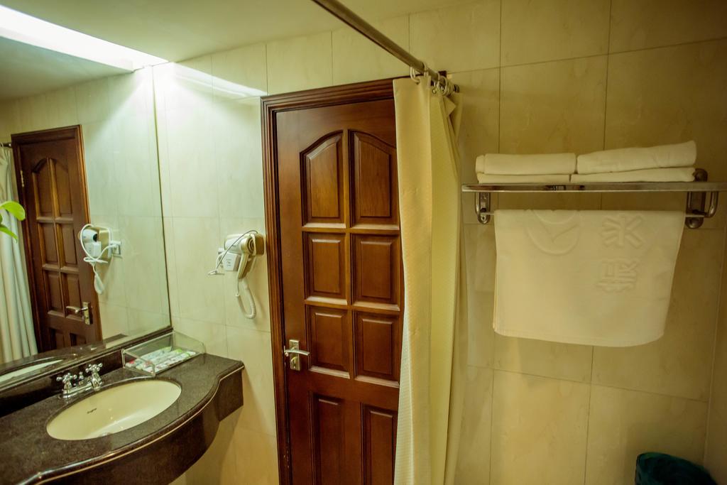 Zhenxing Hotel Shenzhen Exterior foto